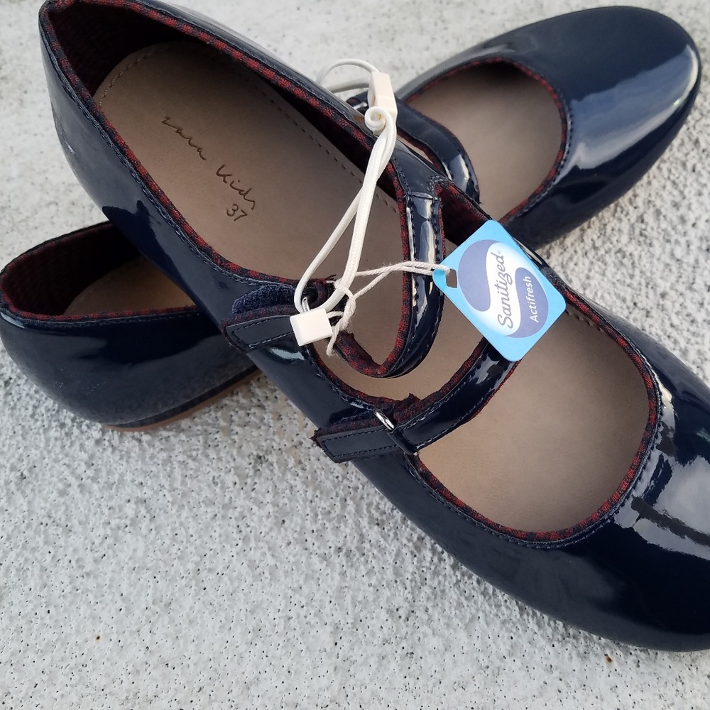 Zara Kids Blue Patent Ballerina Shoes.